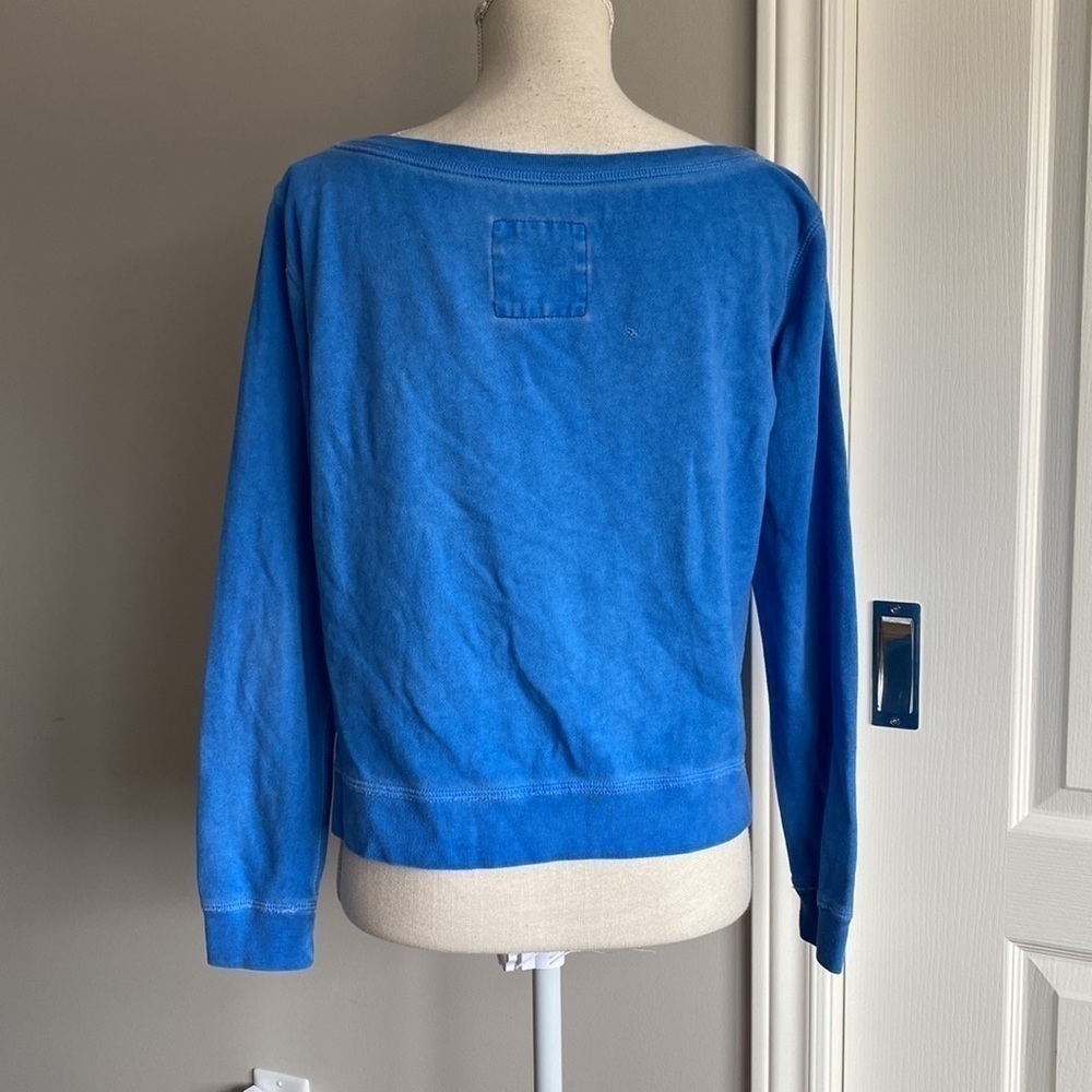 Hollister - Blue "California" Crop Sweatshirt​​​​​​​​​​​​​ - Picture 3 of 9